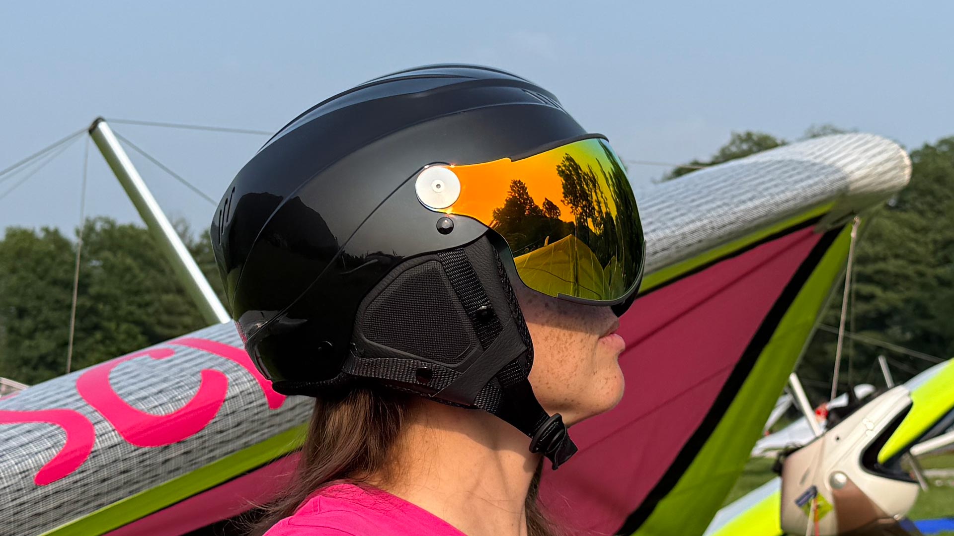 Deltaplane et casques